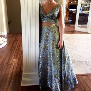 Ellie Wilde size 8 Prom dress.